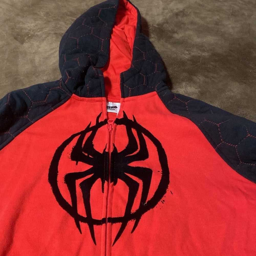 Spider Man boys hoodie and sweatpants size 10/12 black red